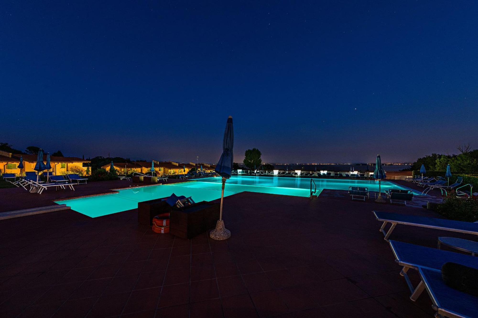 Montecolo Resort By Wonderful Italy Manerba del Garda Bagian luar foto